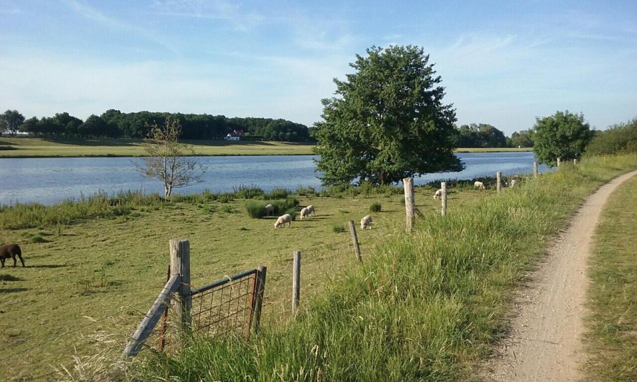 Appartement Aan Jachthaven Met Zicht Op Veerse Meer Arnemuiden Kültér fotó